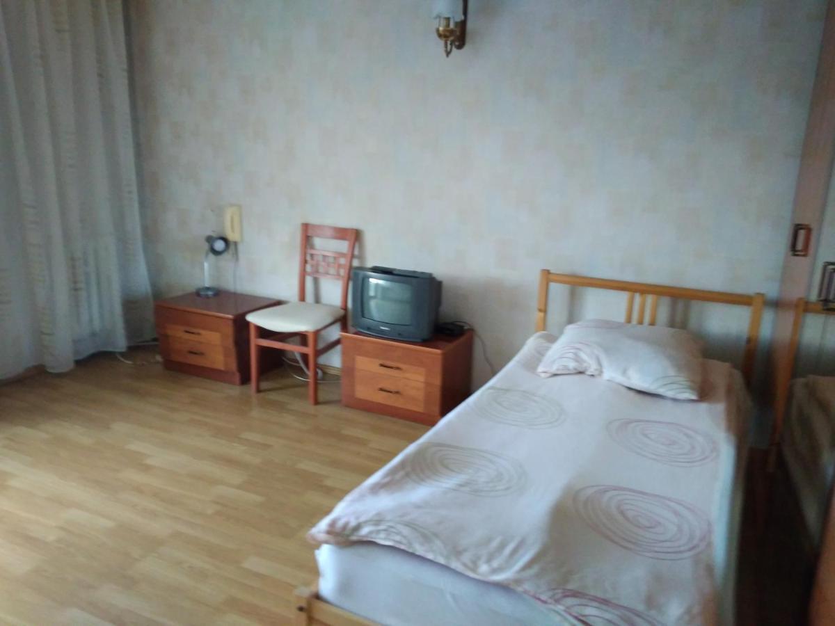 Zajazd Arka 2 Łódź Exterior foto